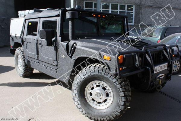Универсальное защитное покрытие для кузовов пикапов и автофургонов на основе полимочевины